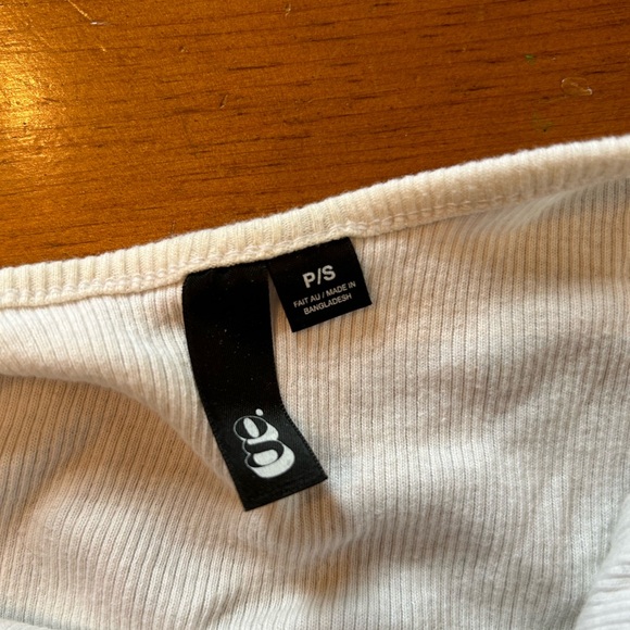 Garage Tank Top - Picture 2 of 2